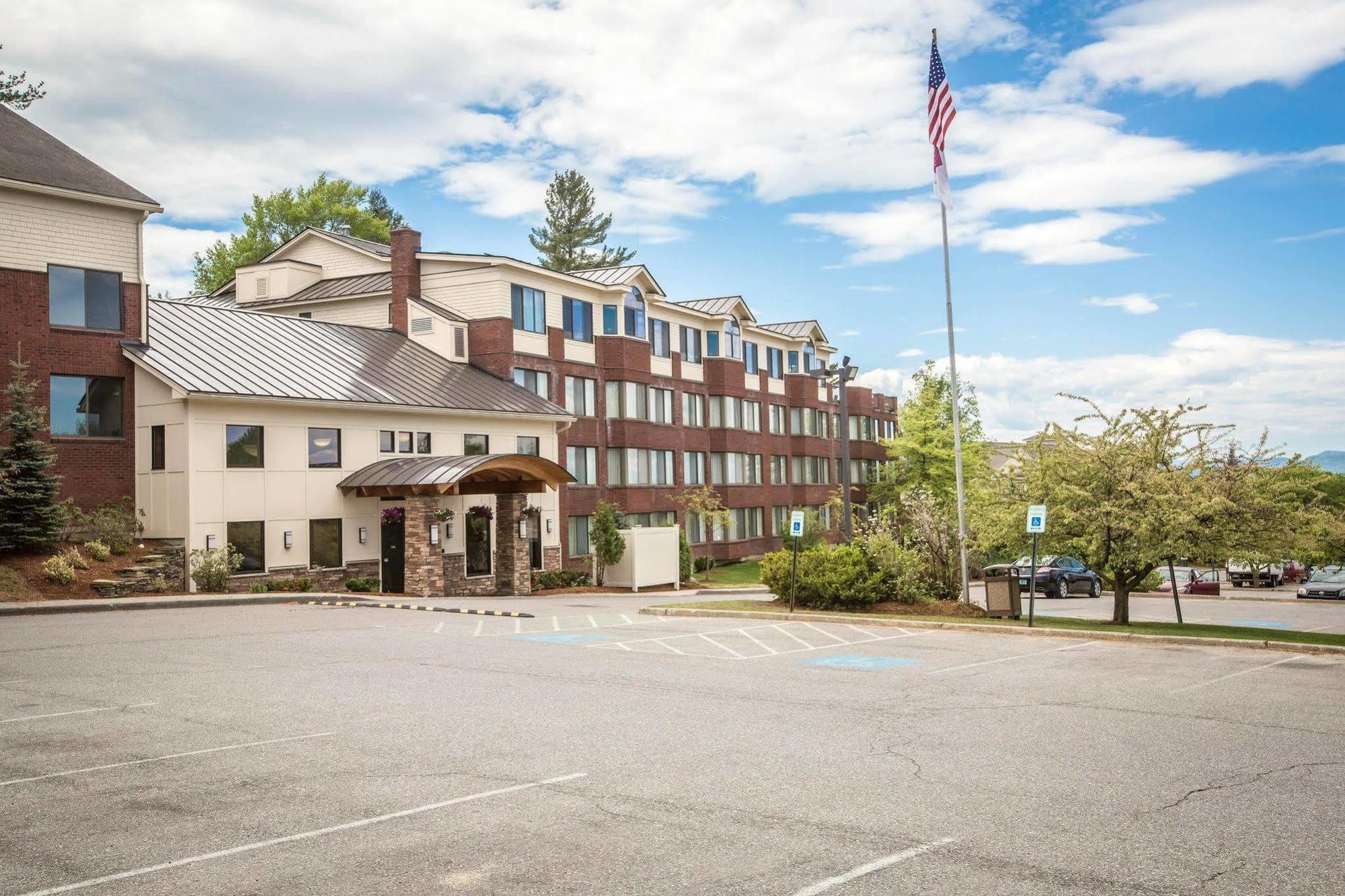 Comfort Suites South Burlington Near University المظهر الخارجي الصورة