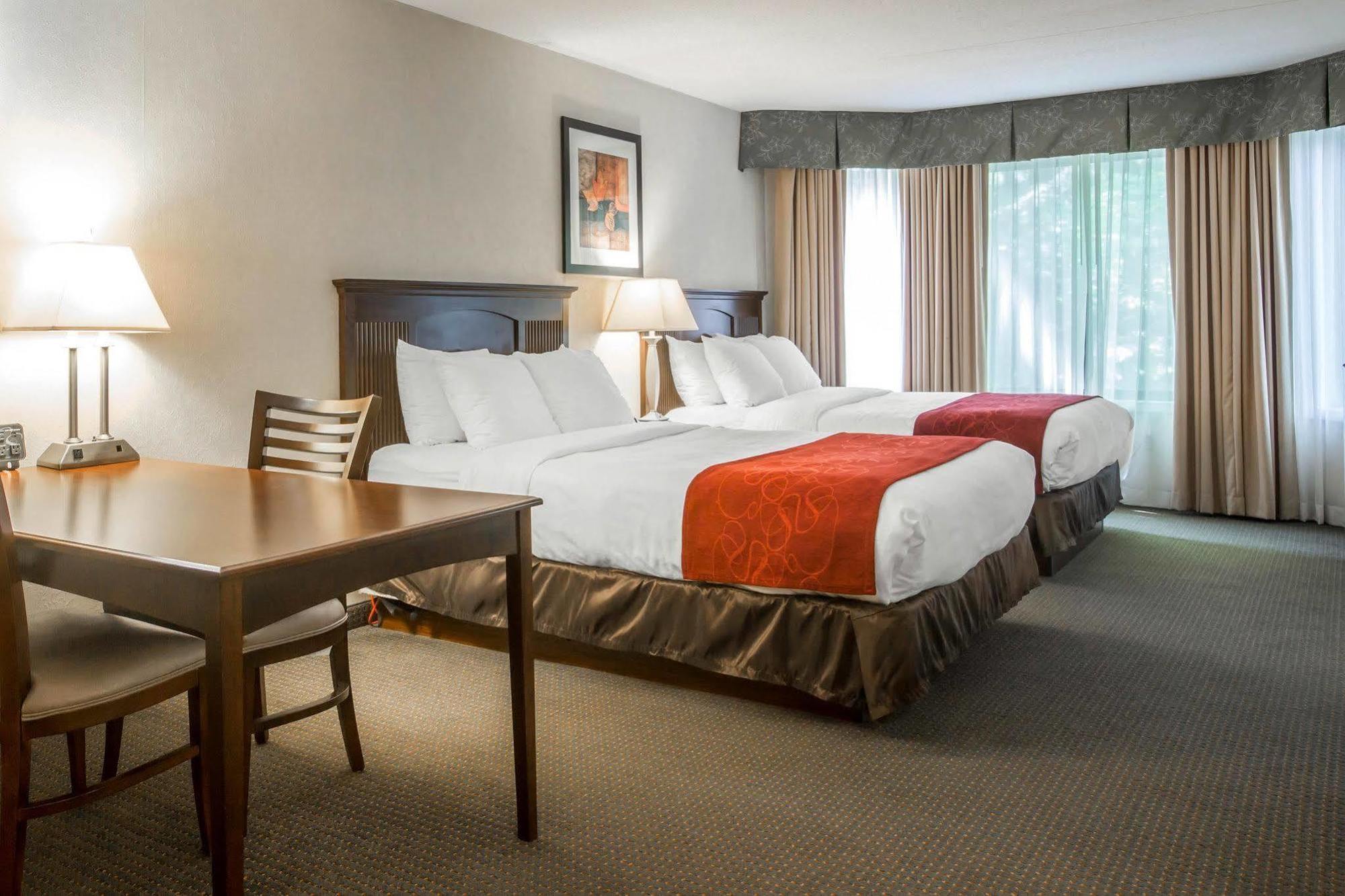 Comfort Suites South Burlington Near University المظهر الخارجي الصورة