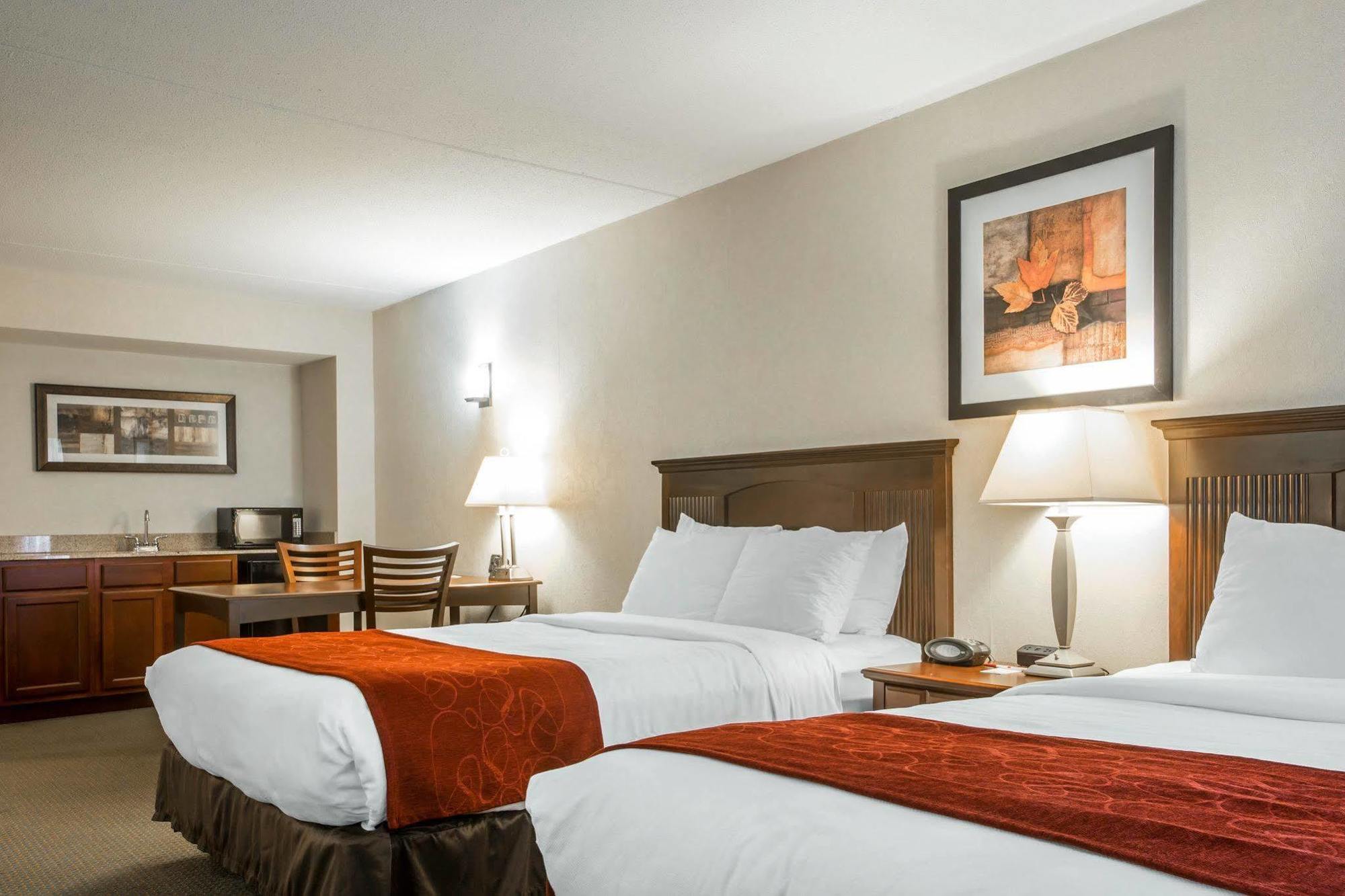 Comfort Suites South Burlington Near University المظهر الخارجي الصورة