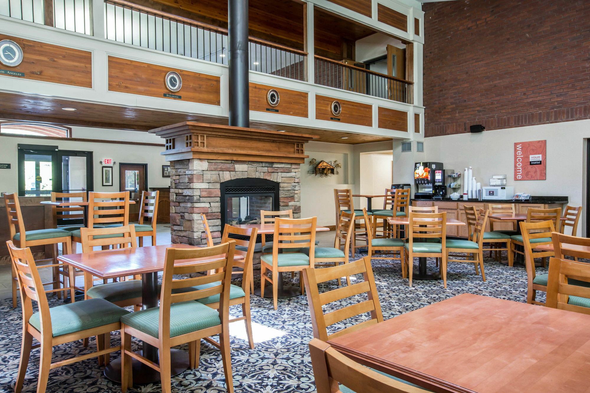 Comfort Suites South Burlington Near University المظهر الخارجي الصورة